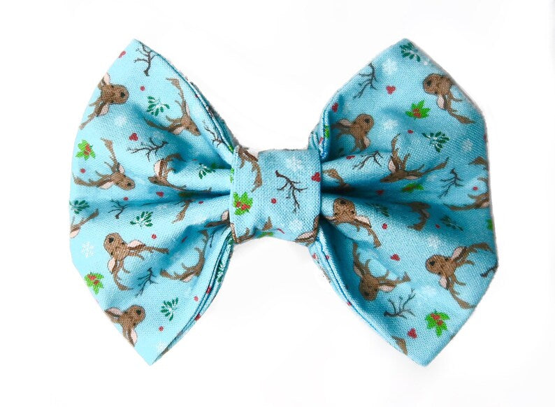 Winter Pet Bow Tie