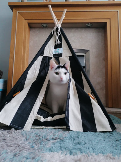 Luxury Pet Teepee - Black and White Stripe